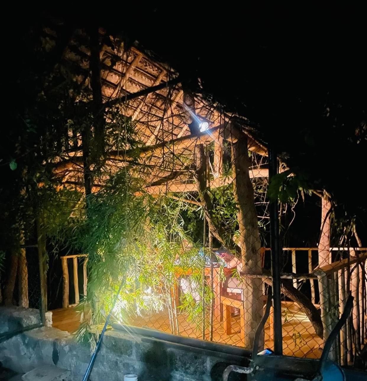 Black Mustang Hotel Dambulla Bagian luar foto